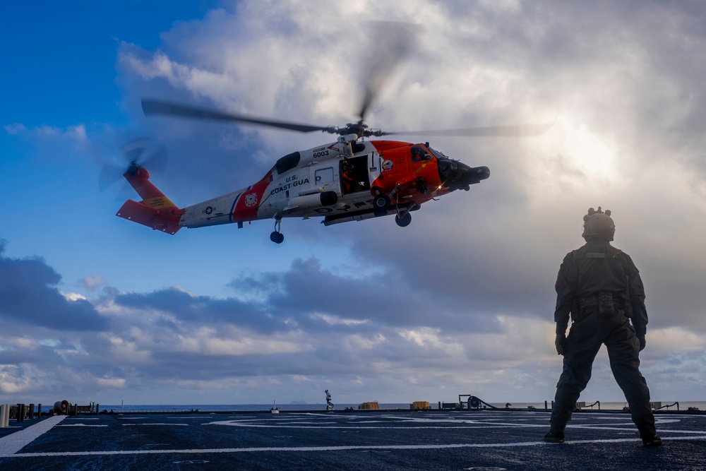 Coast Guard conducts fast rope training