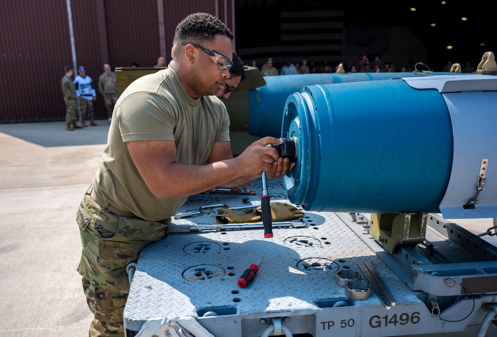 Osan Airmen participate in load crew comp
