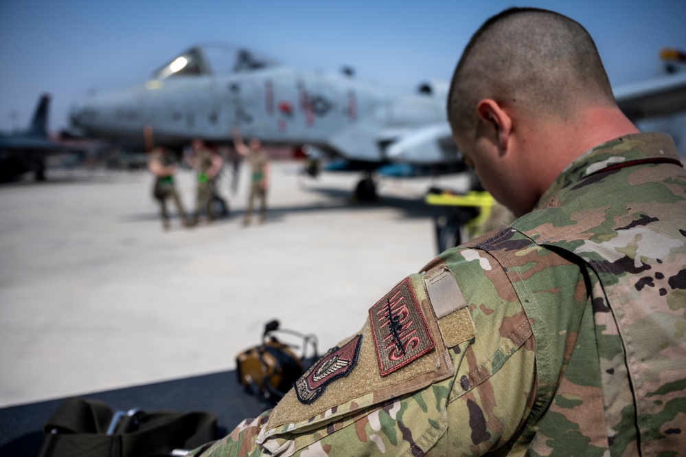 Osan Airmen participate in load crew comp