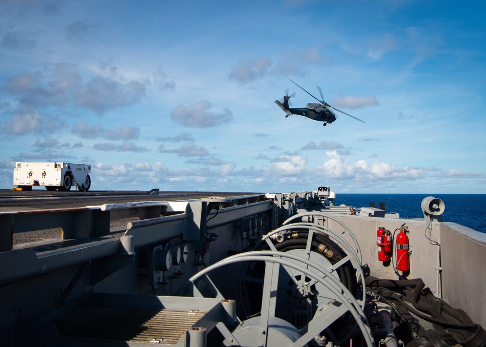 USS Carl Vinson (CVN 70) Flight Deck Operations