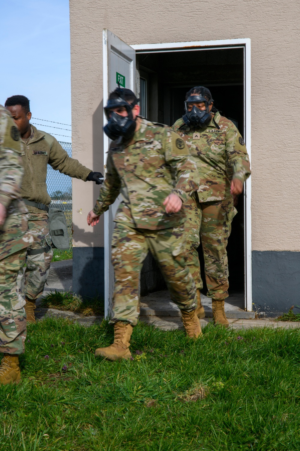 39th Strategic Signal Battalion Mask Confidence - CBRN Training