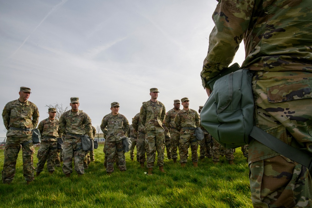 39th Strategic Signal Battalion Mask Confidence - CBRN Training