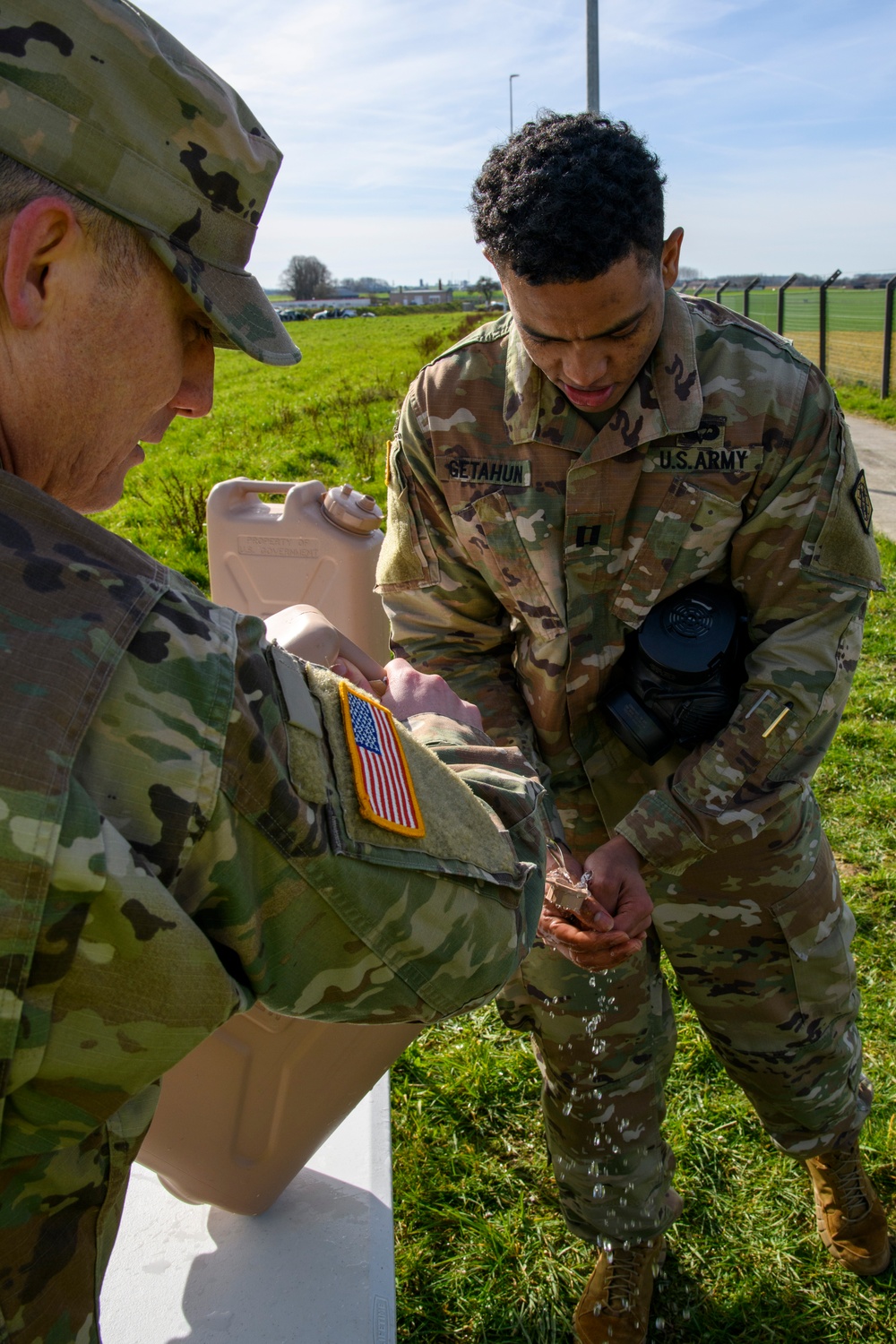 39th Strategic Signal Battalion Mask Confidence - CBRN Training