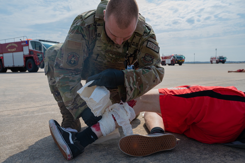 JB MDL conducts aircraft accident exercise