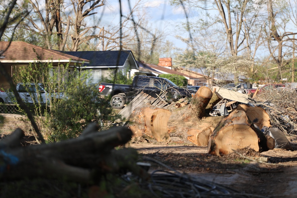 Arkansas Tornadoes: Jacksonville Storm Damage and N. Little Rock DRC