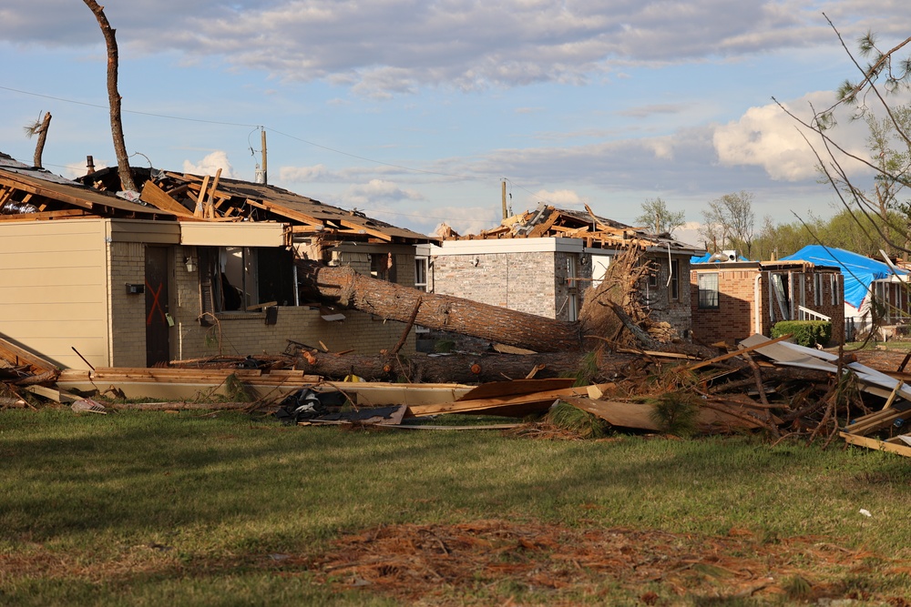 Arkansas Tornadoes: Jacksonville Storm Damage and N. Little Rock DRC