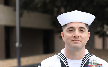 NMFP names Yokosuka hospital corpsman as Senior Sailor of the Year