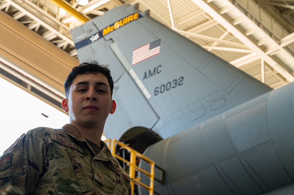 305th MXS conducts final KC-10 inspection