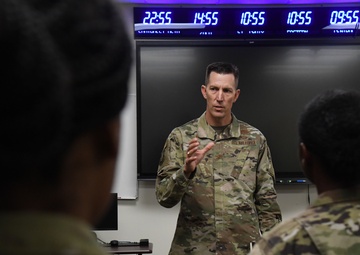 Keesler's new commander receives 81st MSG immersion tour