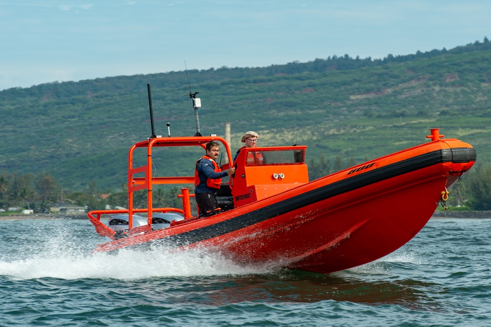 PMRF SEPTAR Department Conducts Small Boat Ops Training