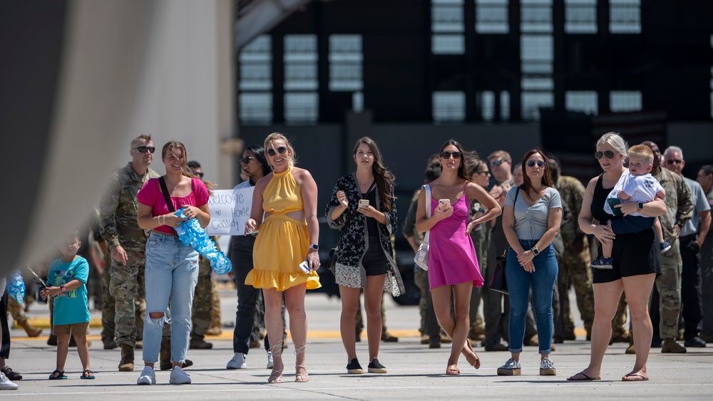 MacDill welcomes home heroes
