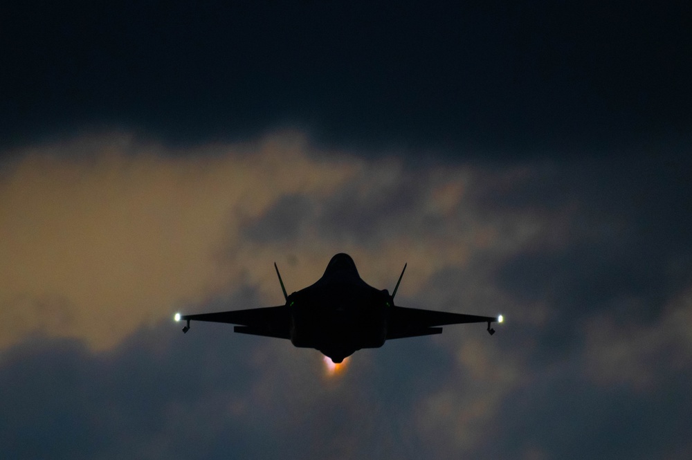 F-35A Lightning II Night Fly at the 33rd FW