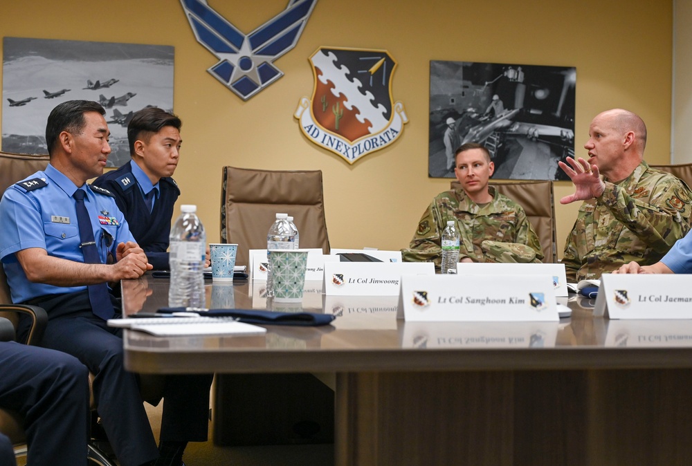 Republic of Korea Air Force visit to AFTC HQ