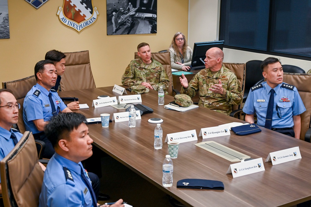 Republic of Korea Air Force visit to AFTC HQ