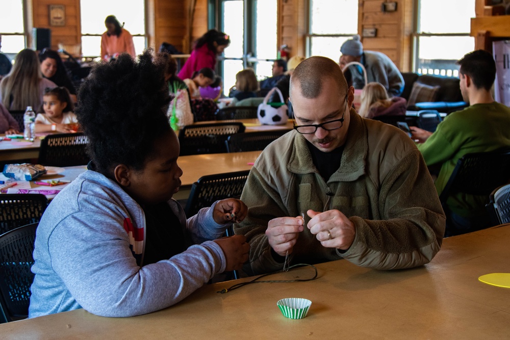 10th MTN DIV HHBN holds Spring Fling