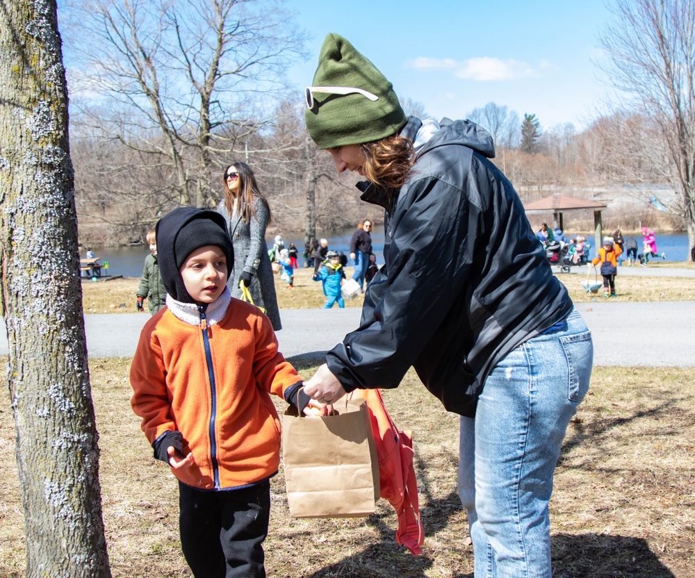 10th MTN DIV HHBN holds Spring Fling