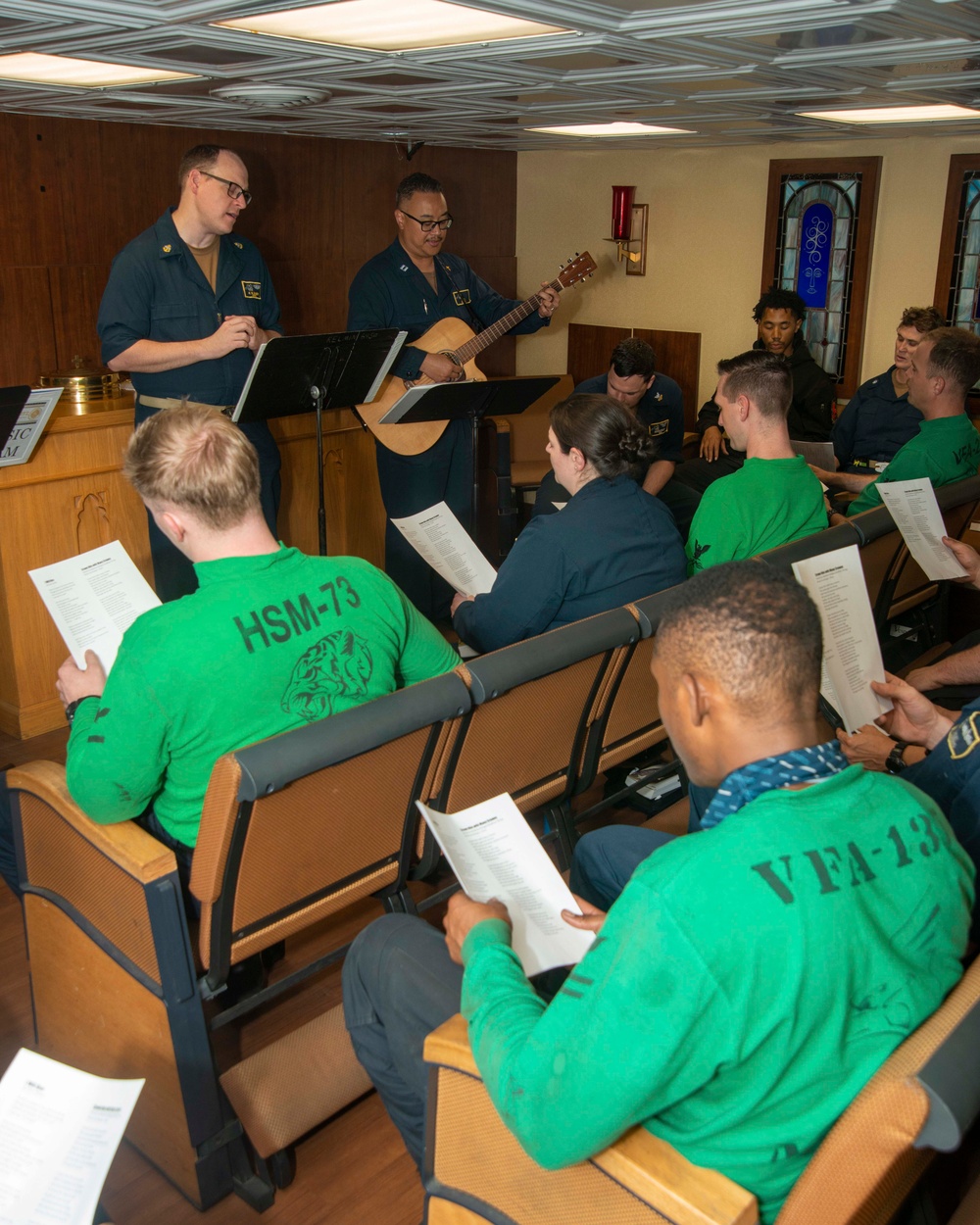 Sailors Participate Easter Religious Ceremony