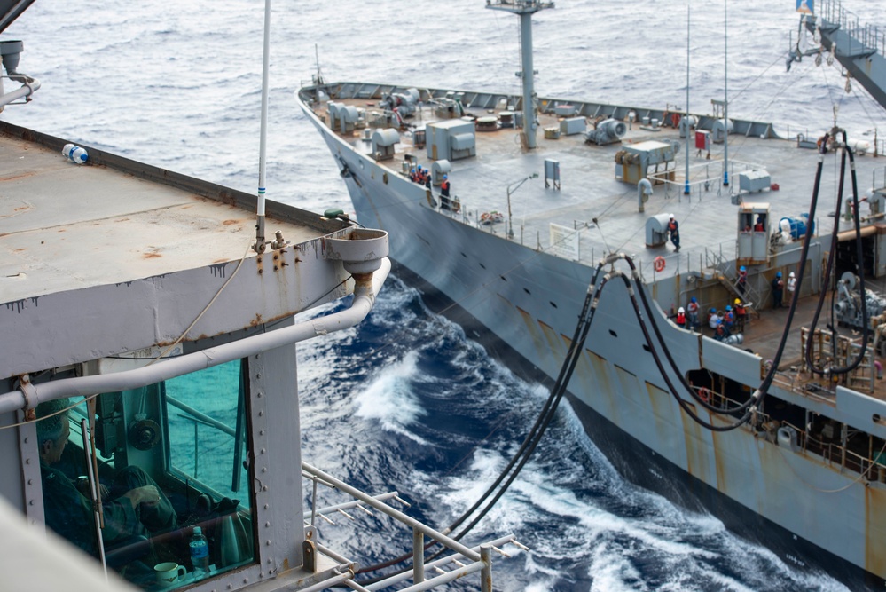 Commanding Officer Observes Refueling At Sea Operations