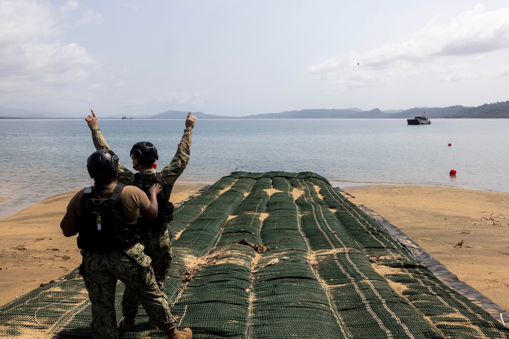 AFP General visits Camp Casiguran; Beach Offload continues in preparation for Balikatan 23