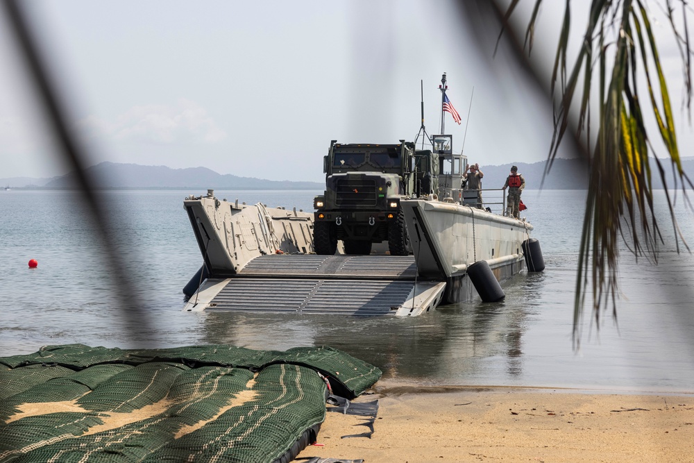 AFP General visits Camp Casiguran; Beach Offload continues in preparation for Balikatan 23