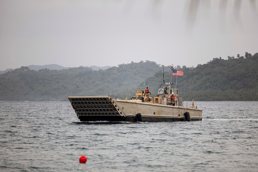 AFP General visits Camp Casiguran; Beach Offload continues in preparation for Balikatan 23