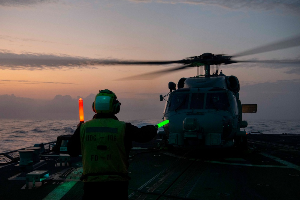 Wayne E. Meyer Conducts Flight Operations