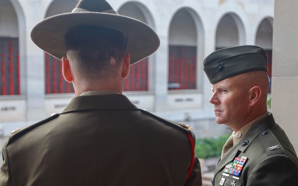Marines with MRF-D 23.3 visit the Australian War Memorial