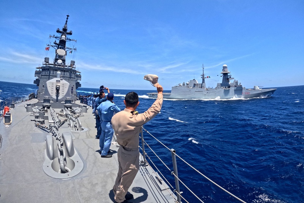 Ships Supporting Two Naval Partnerships Conduct Training in Gulf of Aden