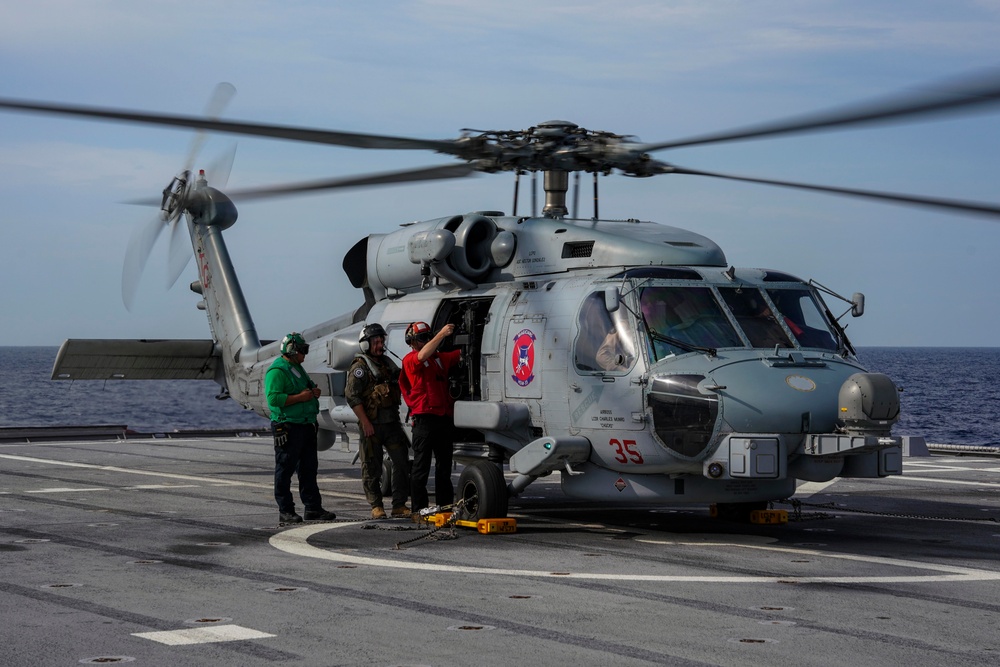 USS OAKLAND CONDUCTS FLIGHT OPERATIONS