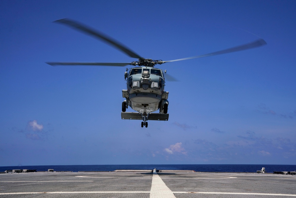 USS OAKLAND CONDUCTS FLIGHT OPERATIONS