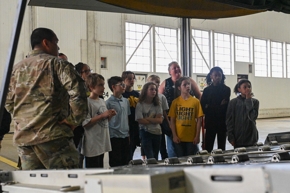 STARBASE students visits TLR's flightline