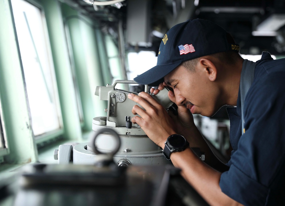 USS Milius (DDG 69) Conducts Underway Replenishment with USNS Tippecanoe (T-AO 199)