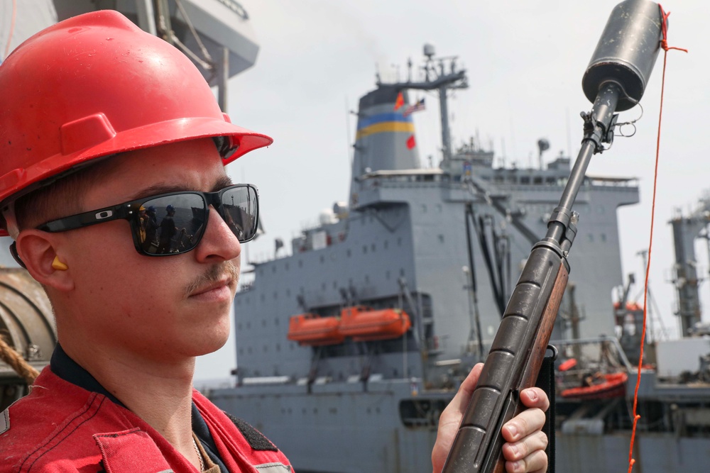 USS Milius (DDG 69) Conducts Underway Replenishment with USNS Tippecanoe (T-AO 199)