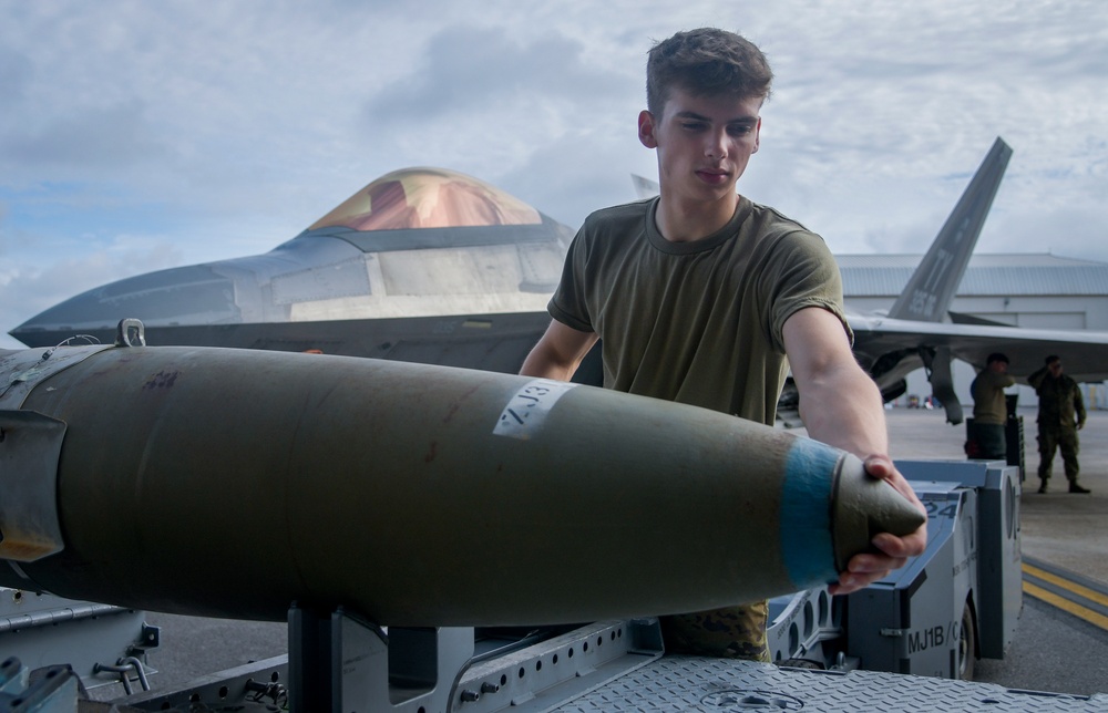 Raptor weapons crews compete one last time