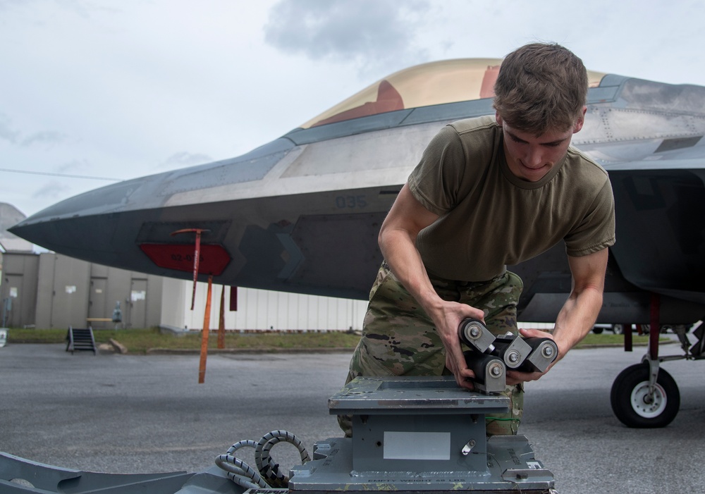 Raptor weapons crews compete one last time