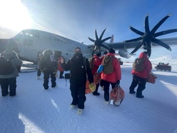 USTRANSCOM; MSC; Operation Deep Freeze