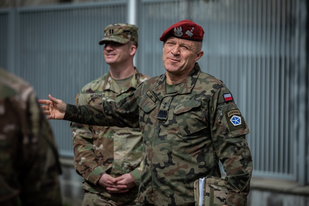 EUCOM, USAREUR-AF Leaders Visit Camp Kościuszko