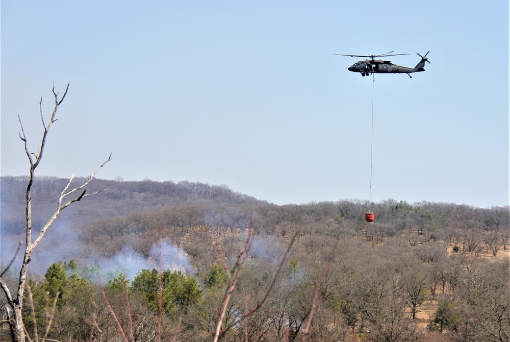 DVIDS - Images - Wisconsin Army National Guard UH-60 Black Hawk crew ...