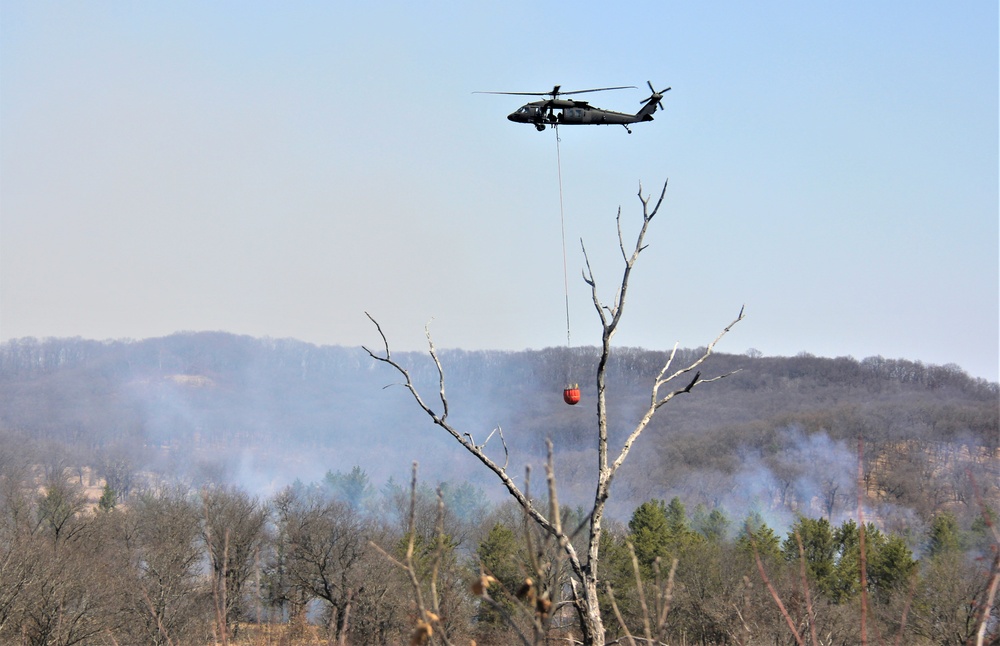 Wisconsin Army National Guard UH-60 Black Hawk crew holds 2023 Bambi bucket training at Fort McCoy