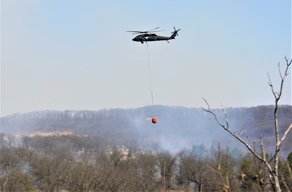 Wisconsin Army National Guard UH-60 Black Hawk crew holds 2023 Bambi bucket training at Fort McCoy