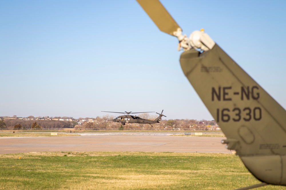 Nebraska UH-60 Blackhawks depart for wildfire response support