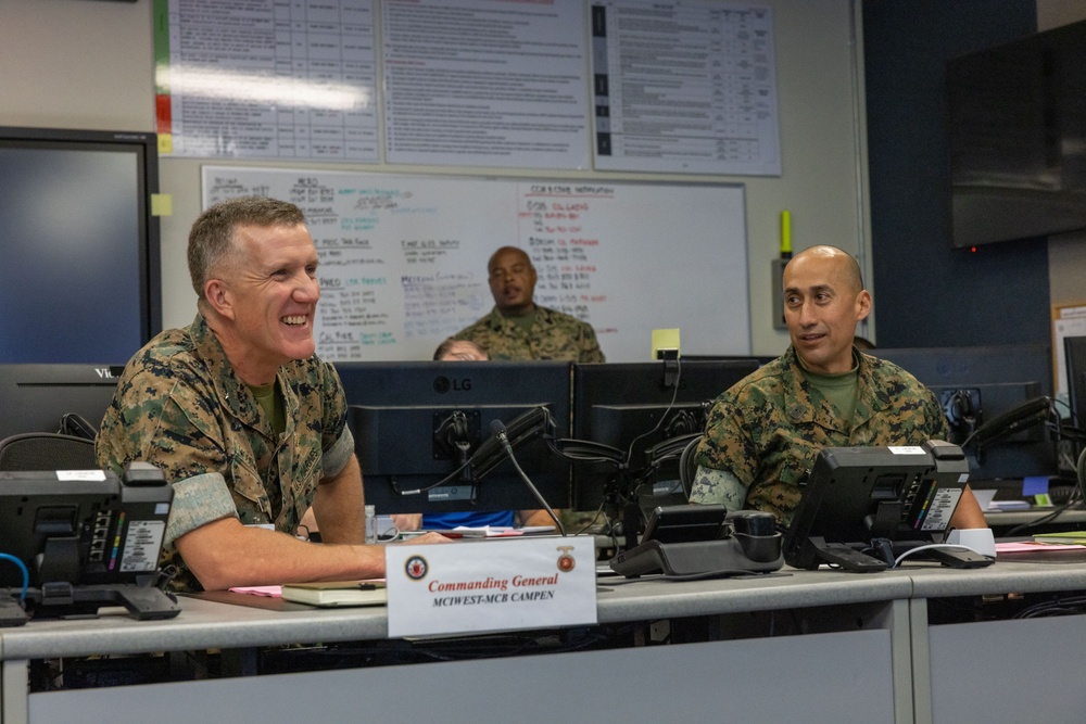 Camp Pendleton commanding general attends Commanders Update Brief
