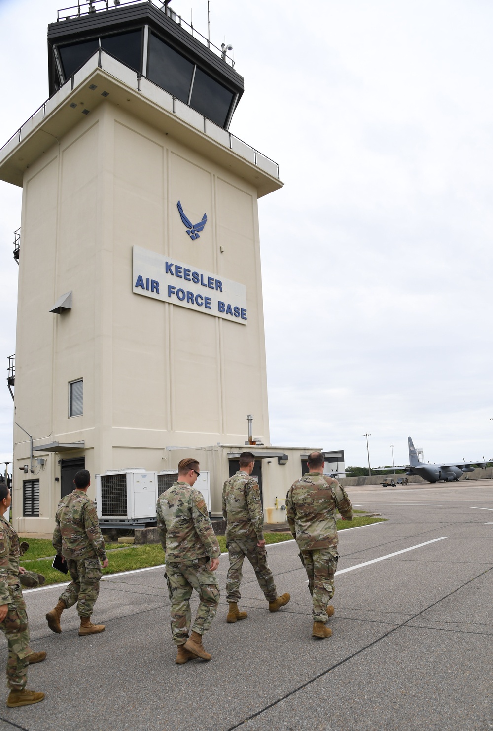 81st TRW commander visits Wing Staff Agencies