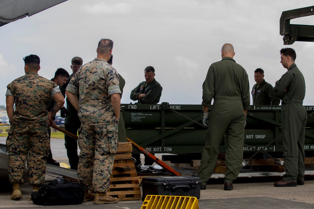 DVIDS - Images - Headline: Always on the Move; VMGR-152 Trains with ...