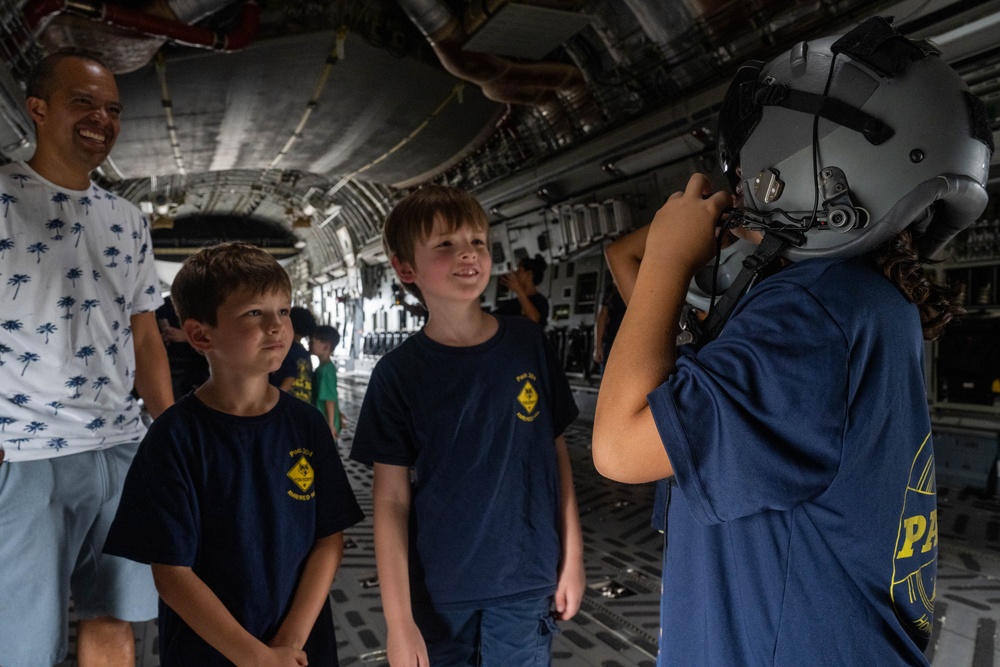 Cub Scouts tour a C-17