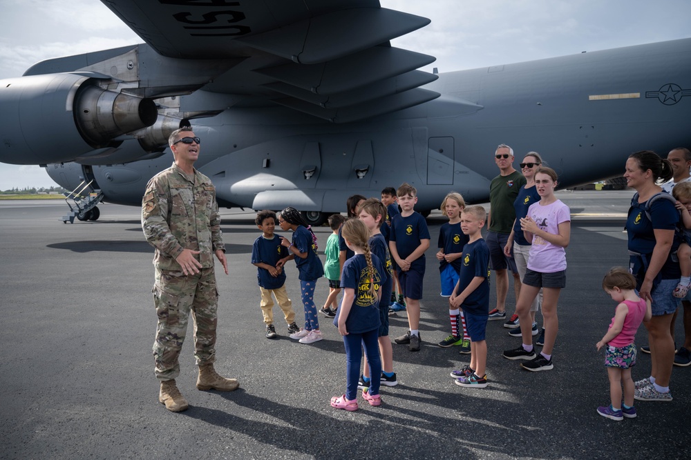 Cub Scouts tour a C-17