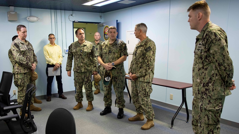 Commander, Naval Education and Training Command (NETC) visits Commander, Fleet Activities Yokosuka