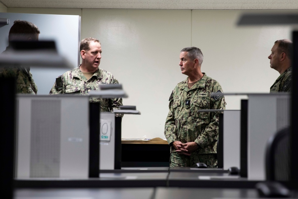 Commander, Naval Education and Training Command (NETC) visits Commander, Fleet Activities Yokosuka