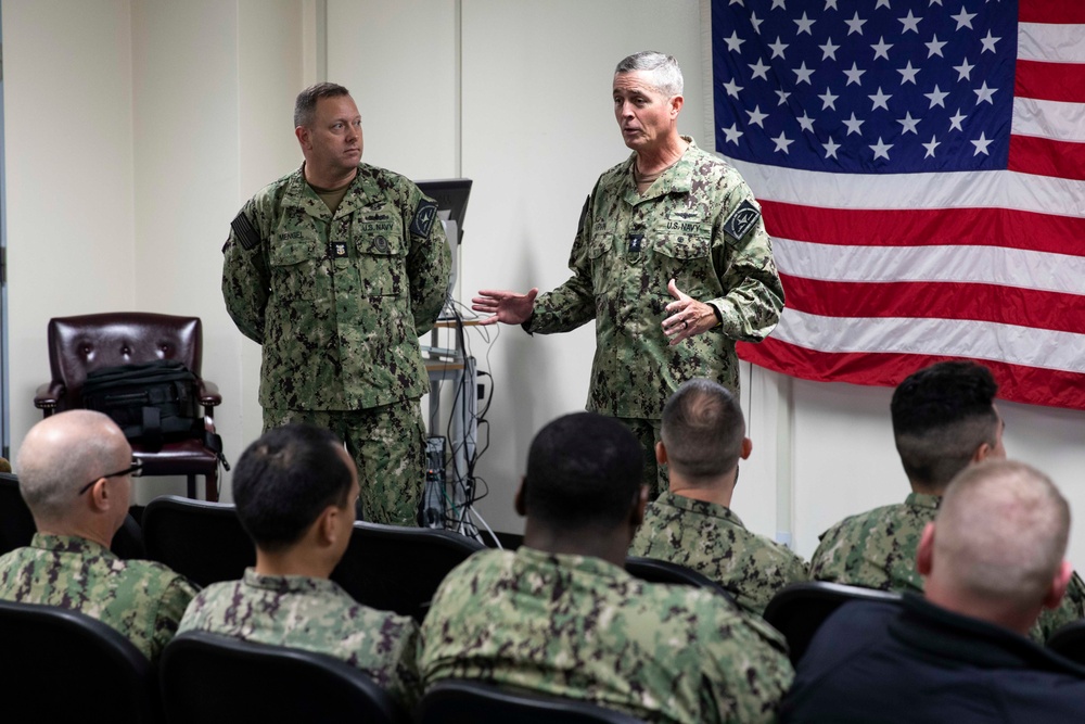 Commander, Naval Education and Training Command (NETC) visits Commander, Fleet Activities Yokosuka