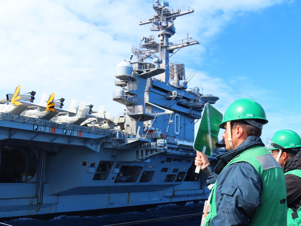 USS Sterett (DDG 104) Conducts Refueling-at-Sea with USS Carl Vinson (CVN 70)